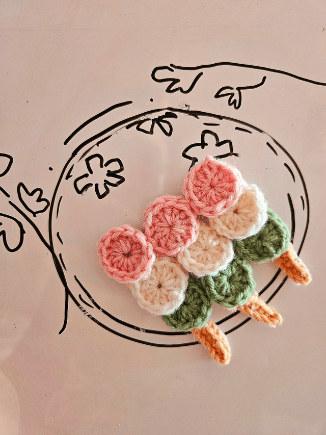 Crochet mini magnet